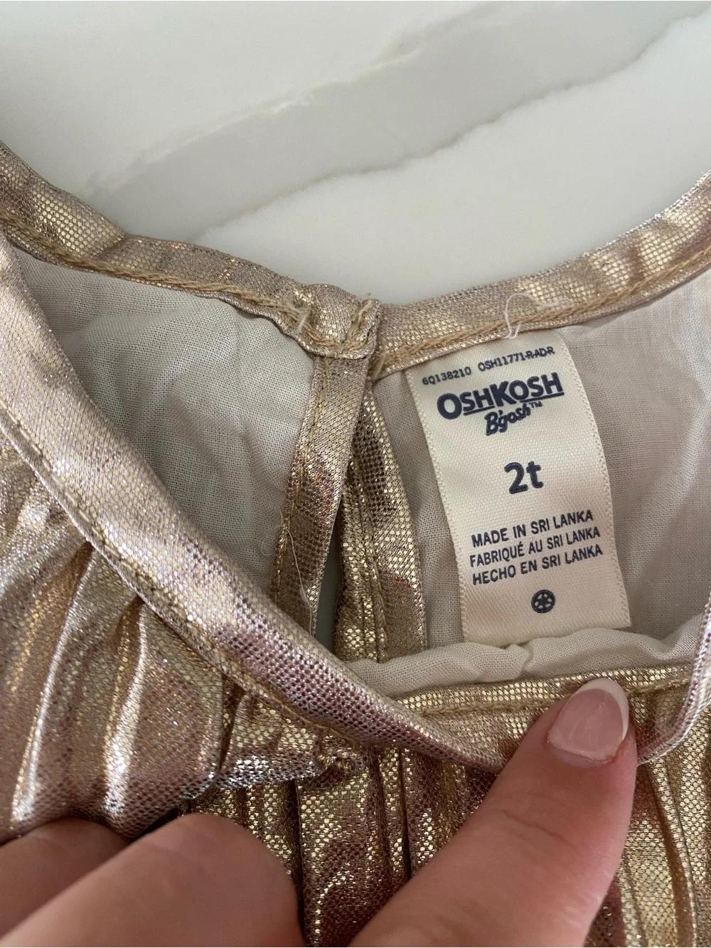OshKosh Bgosh shimmery pleated